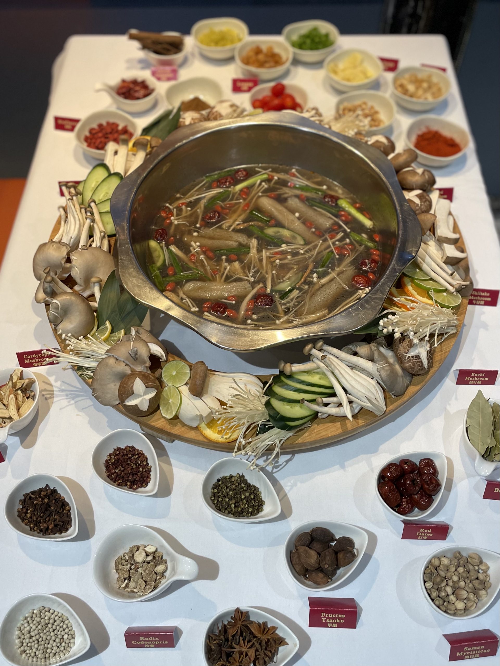 Liuyishou Hot Pot Show Mag Mei Adventures